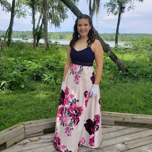 Meet your Posher, Noelle